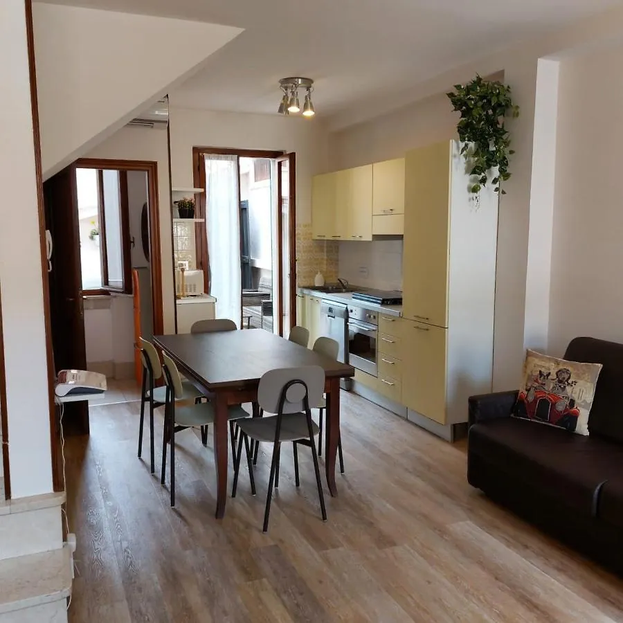 Matteotti House Apartment Bardolino
